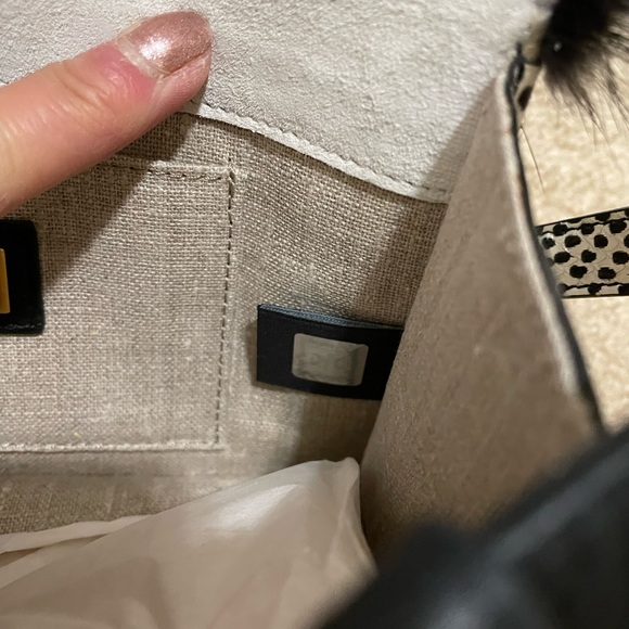 New! Collector’s piece!!Fendi watersnake with fur trim bag. - Picture 4 of 13